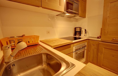 Silvaplana Apartment | 2-room flat with lake view on the 1st floor