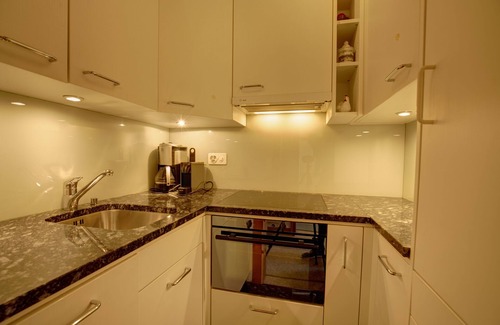 Silvaplana Apartment | 2-room flat with lake view on the 3rd floor