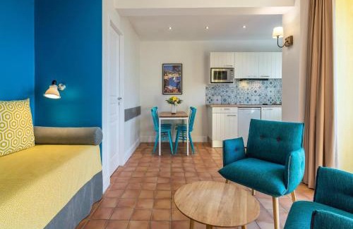 Le Rayol Apartment | 2-room holiday flat with sea view in Residence du Bailli, Rayol-Canadel-sur-Mer