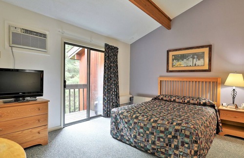 West Bridgewater Apartment | 2 Room Studio 10 minutes from Killington