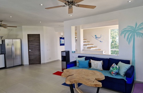 La Ceiba Villa | 2 rooms and 1 bathroom in shared luxury Villa. Seaview infinity pool - Hammocks.