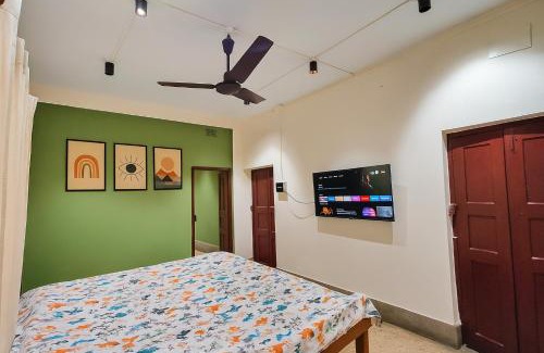 Tollygunge House | 2 rooms appartment with balcony and kitchen