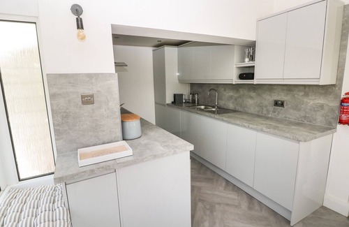 Horton Cottage | 2 Salt Cottage