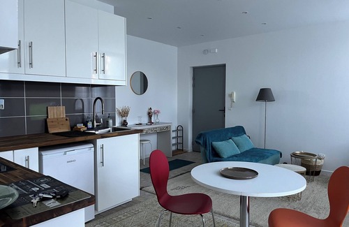 Senlis Apartment | 2 steps from Senlis historic center