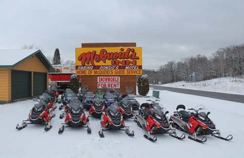 Isle House | 2 Story Townhouse/Cabin on the Thanes River