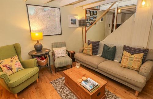 Letterston House | 2 Summerhill