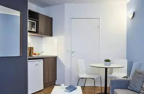 Ivry-port Apartment | 2 Zimmer 4 Personen