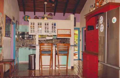 Cotton Valley House | 20% DISCOUNT! 4 bdrm 2 bath house with pool and stunning views on East End STX