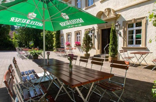 Adelsheim Hotel | 20 m² Hotel ∙ 2 guests