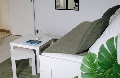 Les Gondoles Apartment | 20 minutes from Paris, with all the comforts for a business or family stay!