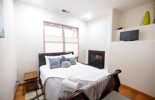 Northeast Heights House | *20% New Listing Discount! Tramway Home By Sandias