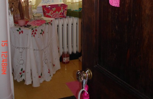 Johnstown House | 20% off Season Sale when booking $112 per night. Except holidays.