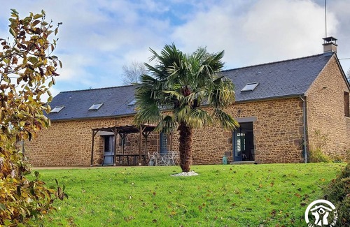 Carelles Cottage | 200 m² Cabin ∙ 6 bedrooms ∙ 12 guests