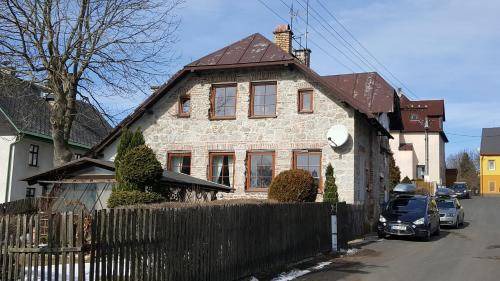 Abertamy Ski Chalet | 200 m² Chalet ∙ 5 bedrooms ∙ 19 guests