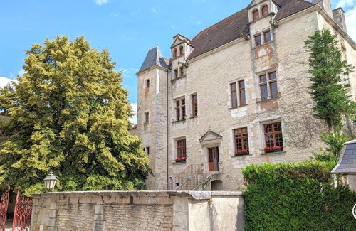 Chatillon-sur-Seine House | 200 m² House ∙ 4 bedrooms ∙ 8 guests
