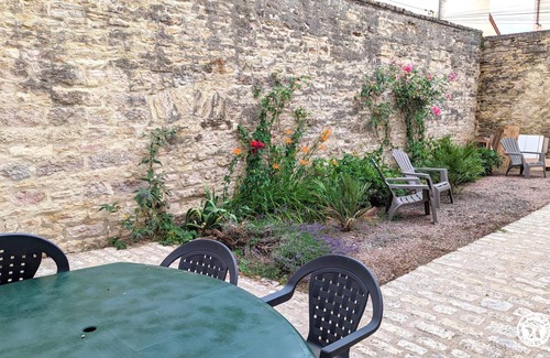 Chatillon-sur-Seine House | 200 m² House ∙ 4 bedrooms ∙ 8 guests