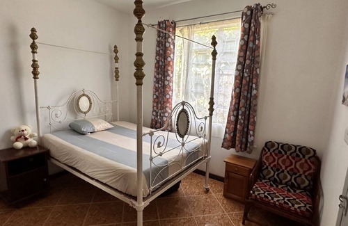 Vacoas-Phoenix House | 200 m² House ∙ 2 bedrooms ∙ 5 guests