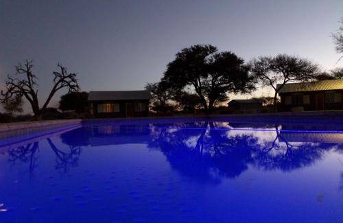 Windhoek Cabin | 200 m² Lodge ∙ 3 bedrooms ∙ 6 guests