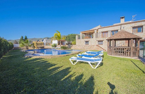 Teulada Villa | 200 m² Villa ∙ 4 bedrooms ∙ 8 guests