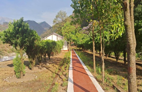 Chamoli Apartment | 2000 m² Apartment ∙ 4 bedrooms ∙ 20 guests