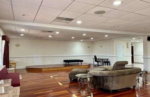 Livingston Apartment | 2000 Sqft Basement