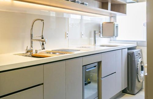 Centro Apartment | 200m do Beiramar Shopping | WI-FI 100mb #CA43
