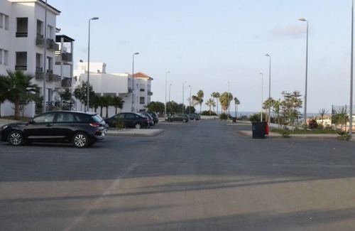 El Mansouria Apartment | 200m from the sea, quiet and spacious garden level, ideal for families