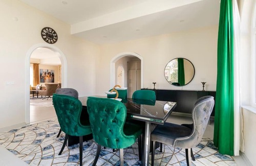 Kepez Apartment | 200qm apartment in villa near Airport&Deepo Outlet