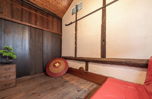 Kaizuka Resort | 200sqm/old folk house/12ppl/6 min walk from the Sta./2Parking spaces/Bike rental