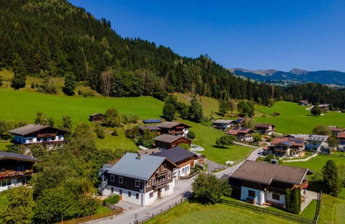 Bramberg am Wildkogel House | 201 m² House ∙ 5 bedrooms ∙ 14 guests