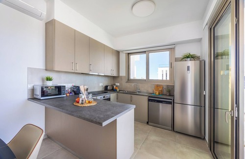 Agios Athanasios Apartment | 201 Mulberry Court- Inviting with Large Terrace