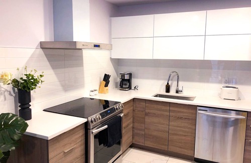 Cote-Des-Neiges—Notre-Dame-De-Grace Apartment | 202-★Exquisite*2BR-gym*rooftop terrace*1Gbps WIFI★
