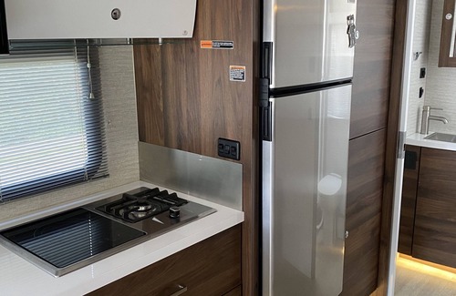 Burdett House | 2020 RV for 6 right on the Seneca Lake Wine Trail