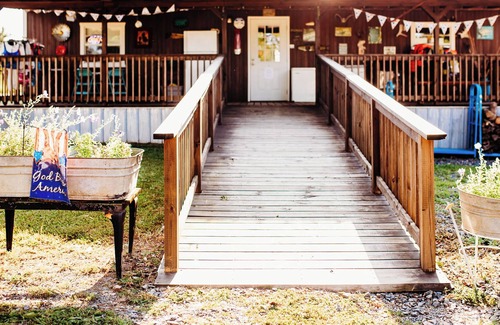 Gillham RV Rental | 2024 Total Solar Eclipse Dry RV Camping