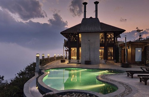 Sa Pa Resort | 205 m² Resort ∙ 3 bedrooms ∙ 11 guests