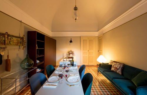 Rovittello Apartment | 206 Via Roma