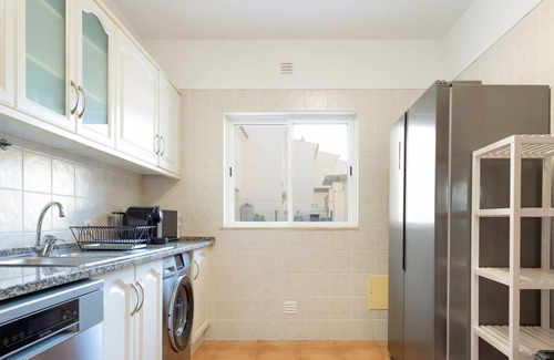 Albufeira House | #208 Families Only - Tranquility House
