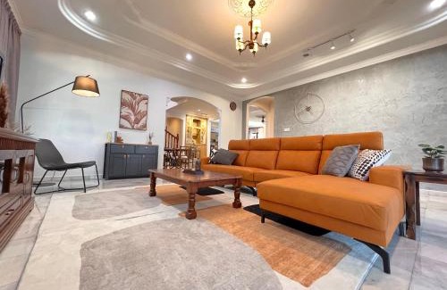 Taman Bukit Kepayang Villa | 20pax Seremban Bungalow 7000+sq ft Pet friendly