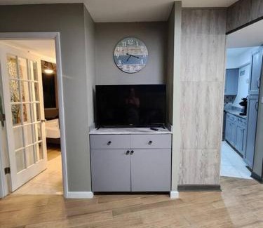 Daytona Beach Shores Apartment | 21st Floor Oceanfront Retreat 2bed 2bath Condo