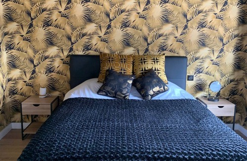 Montfort-le-Gesnois Cottage | 220 m² Cabin ∙ 4 bedrooms ∙ 8 guests