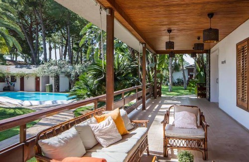 L'Eliana Resort | 220 m² Resort ∙ 4 bedrooms ∙ 127 guests