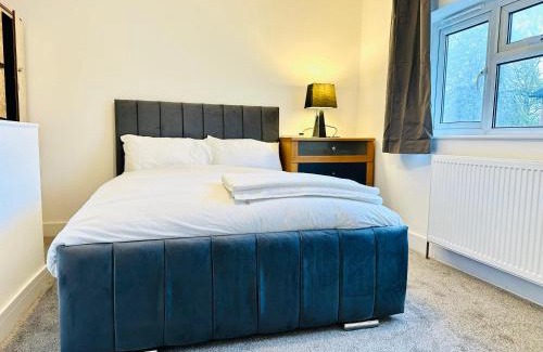 Tunstall House | 224 Newcastle Street