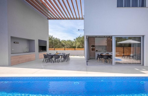 Sveti Petar House | 229 m² House ∙ 4 bedrooms ∙ 10 guests