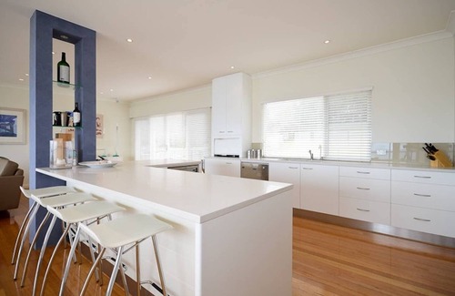 McCracken House | 23 Hayward - Wi-Fi - Ocean Front