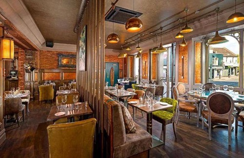 Ennis Hotel | 23 m² Hotel ∙ 127 guests
