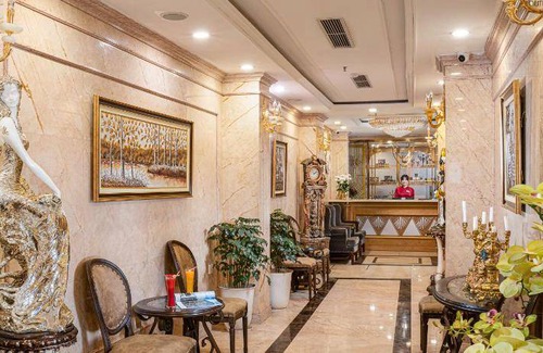 Hang Trong Hotel | 23 m² Hotel ∙ 127 guests