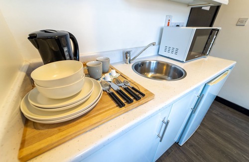 Selly Oak House | 23 North Road Studios Near QE and UOB