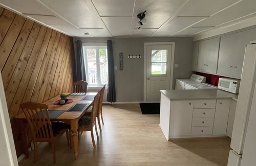 Saint-Romuald Apartment | 2306 Chemin du Fleuve - 3 & 1/2