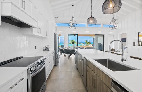 William's Town House | 23Exuma *LUXURY, TOP BEACH* 5 Bedrooms* 6 Bathrooms* Heated Pool*Top Lux Rental