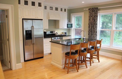 Canton Bed & Breakfast | 24 East Main Street B&B